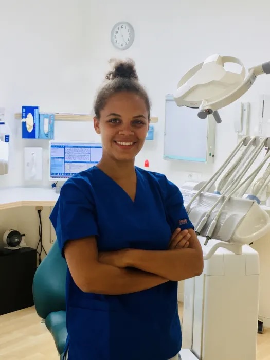 Dr. Sarah